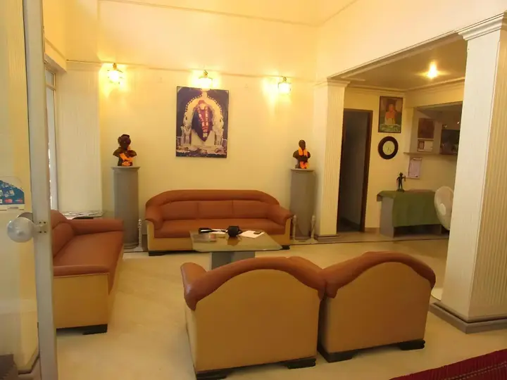 Колхапур: OYO 2726 Hotel Elegant