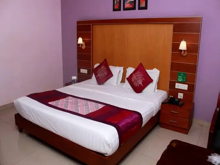 Майсур: OYO 2410 Nerambally Hotel Mysore