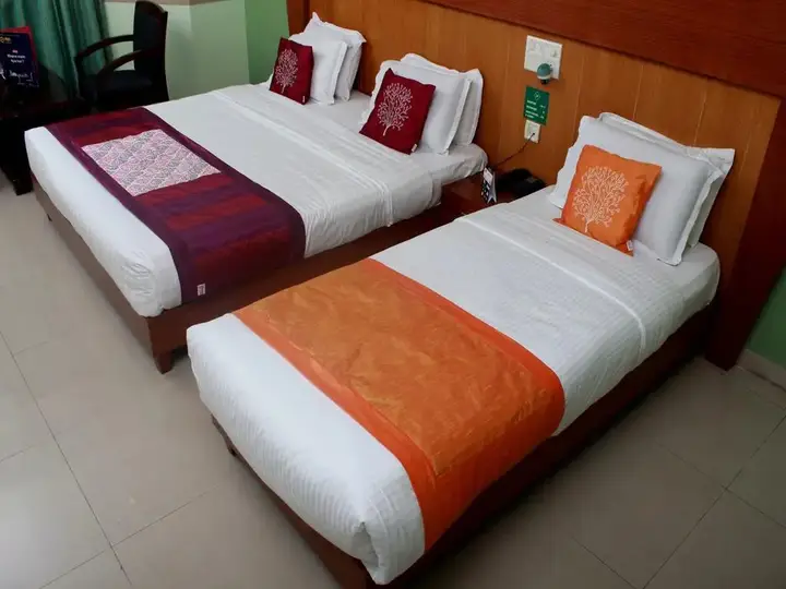 Майсур: OYO 2410 Nerambally Hotel Mysore