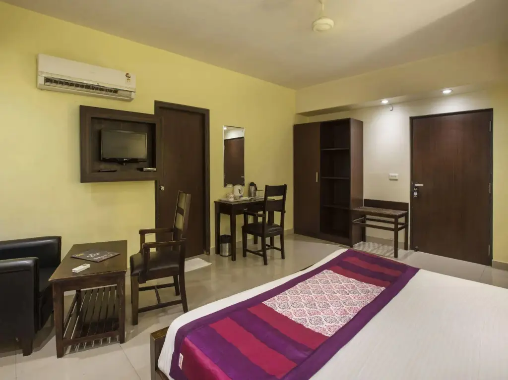 Джайпур: OYO 2048 Hotel Le Grand