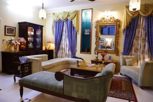 Джайпур: Aura Homestay Royal Villa