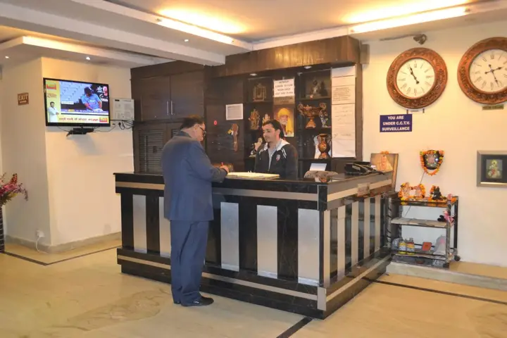 Нью-Дели: Hotel Apple Villa @ Paharganj