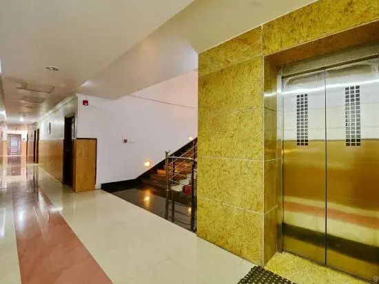 Hotel Durga — фото 1