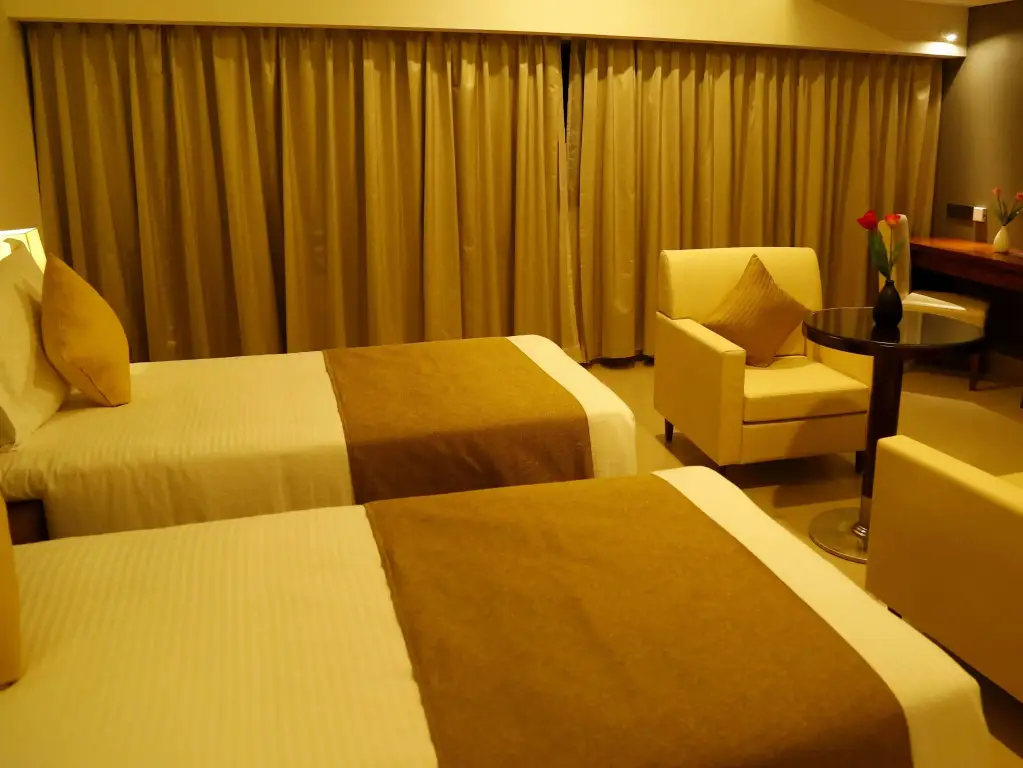 Кондотти: The Raviz Calicut