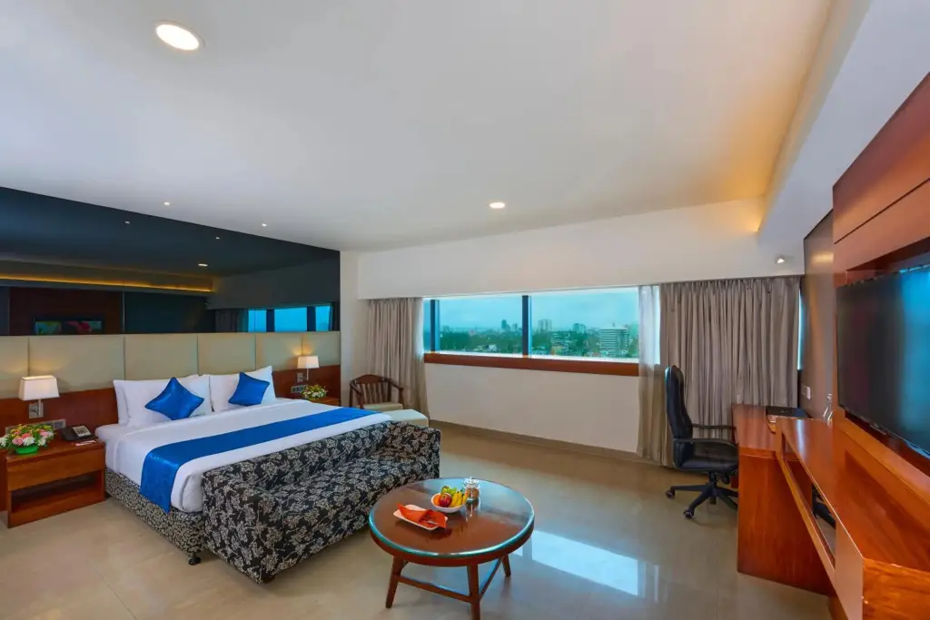 Кондотти: The Raviz Calicut