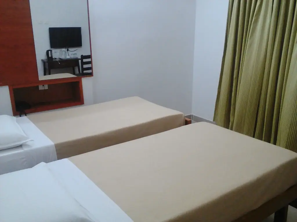 Тирруччираппалли: Отель Surag Residency