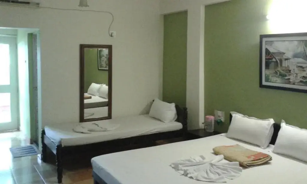 Колката: Hotel Host International