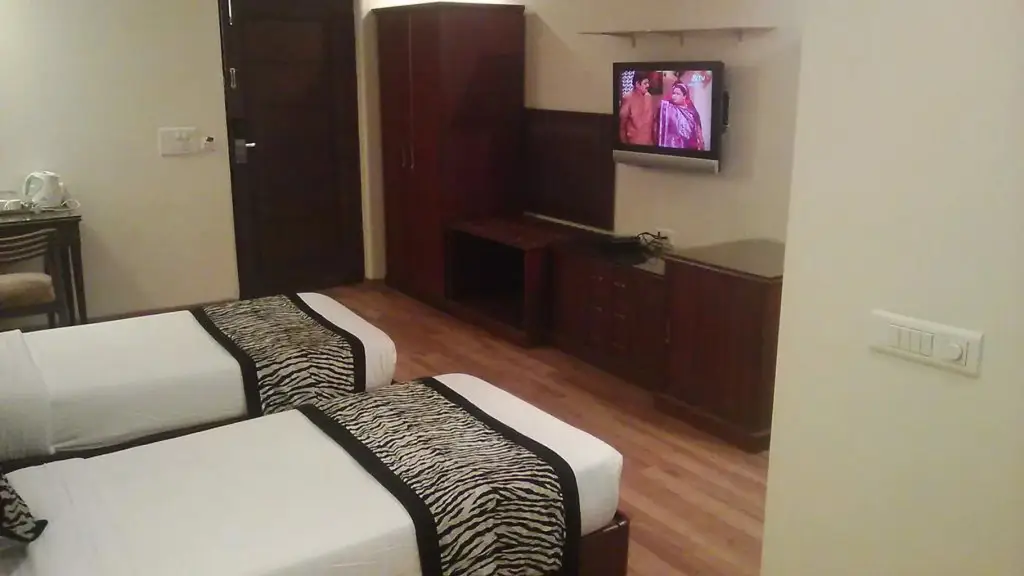Нью-Дели: Hotel Mys