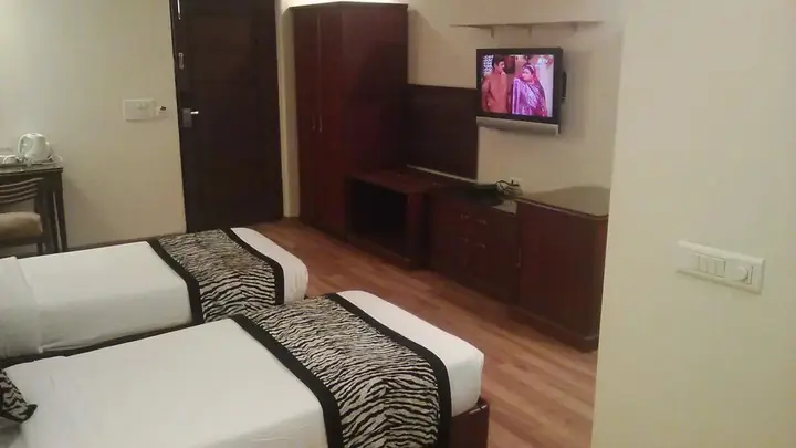 Нью-Дели: Hotel Mys