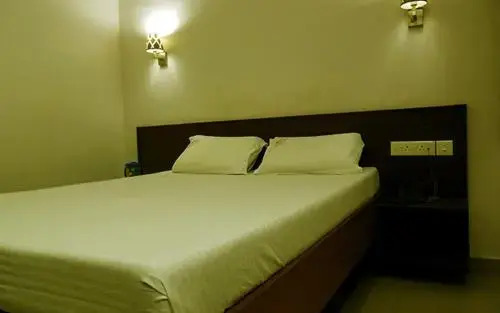 Пудучерри: Nest Budget Hotel