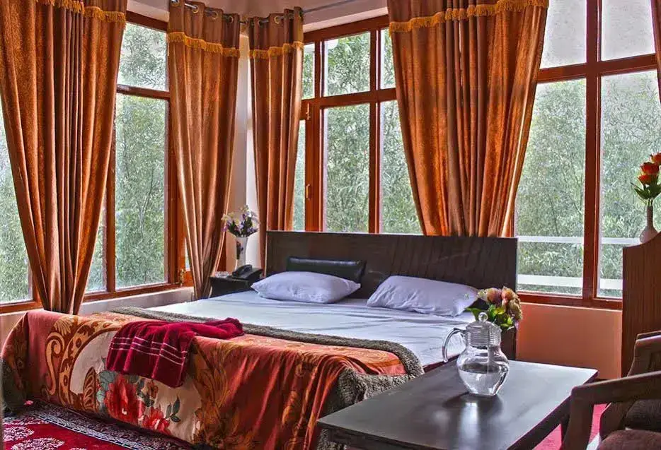 Каргил: Royal Inn Hotel