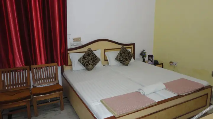 Агра: Hotel Swarajya Palace
