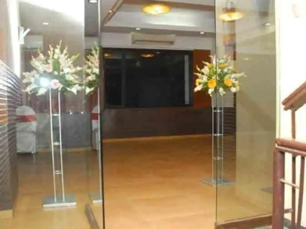 Мумбаи: Hotel Bahri Residency