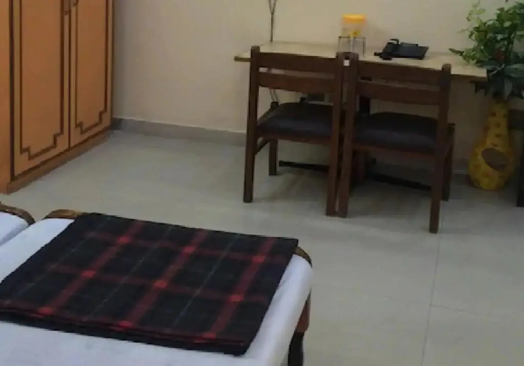Лакхнау: OYO Flagship Hotel Lila