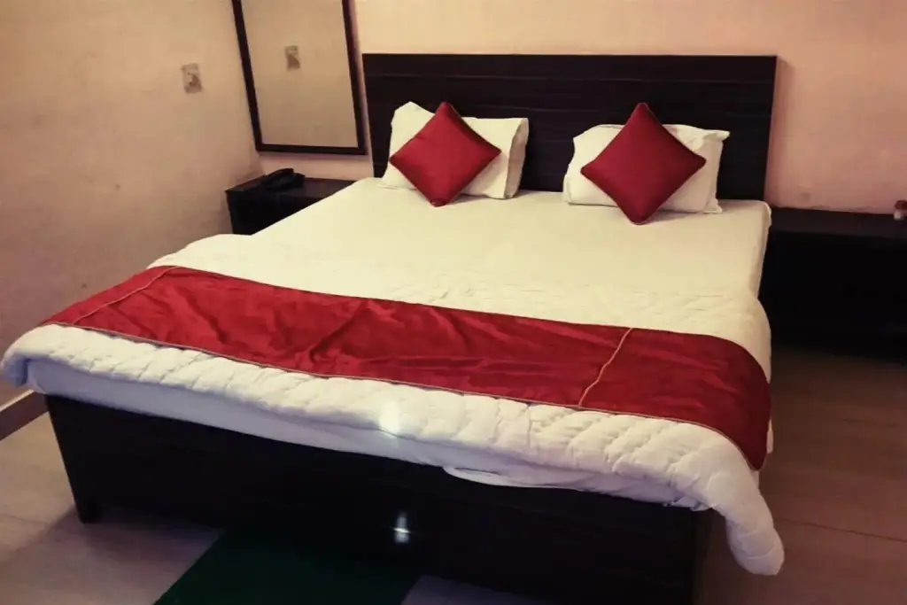 Варанаси: Hotel Aditya Inn