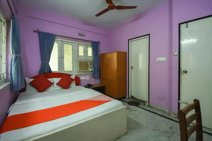 Колката: OYO Balaji Inn