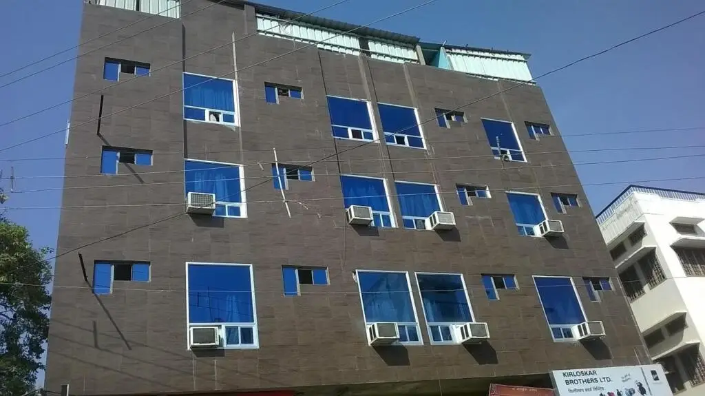 Лакхнау: Hotel Sumitra
