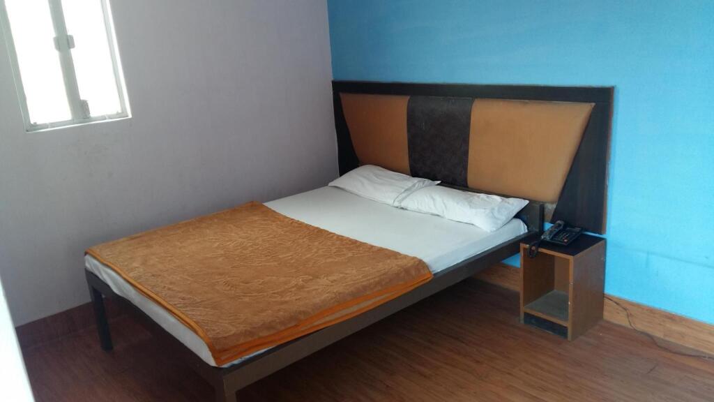 Лакхнау: Hotel Sumitra