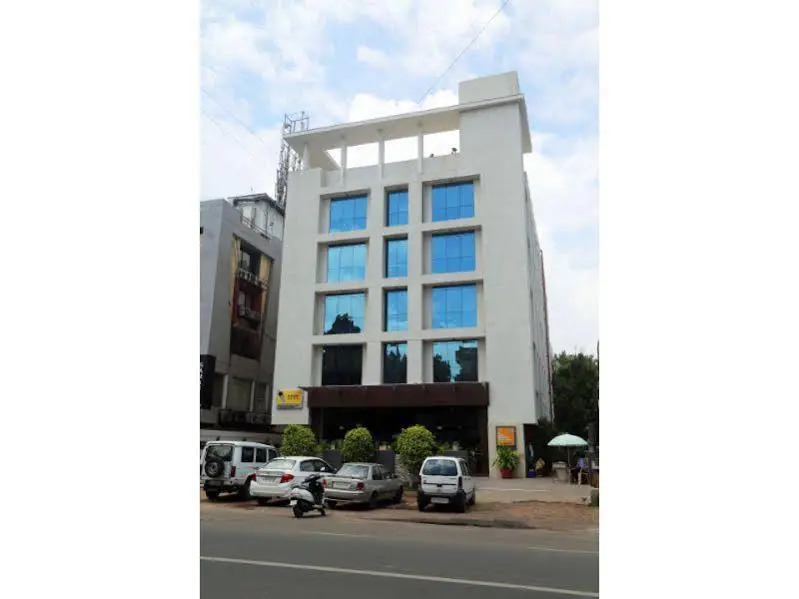 Vista Rooms at SM Road Ellis Bridge — фото 1