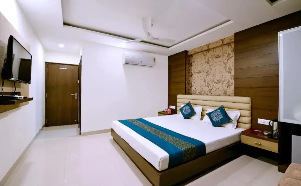 Удджайн: OYO 4119 Hotel King Palace