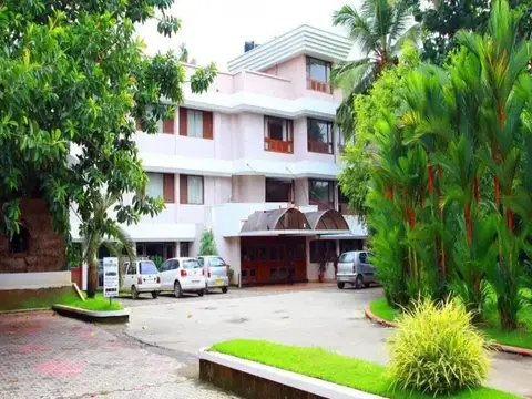 Hotel Highway Garden — фото 1