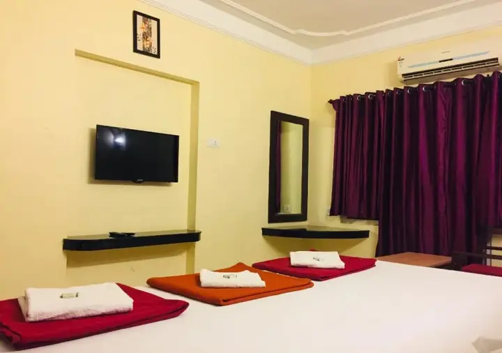 Eraniel: Hotel SunRock
