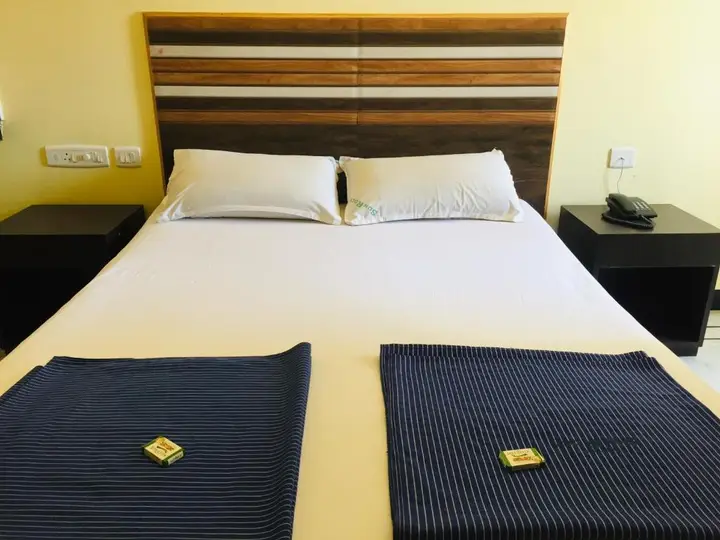 Eraniel: Hotel SunRock