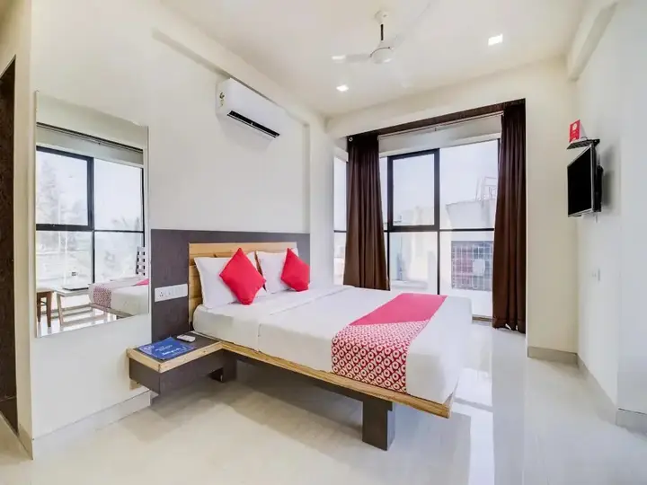 Олд-Махабалешвар: Itsy Hotel New Retreat Main Market Mahabaleshwar
