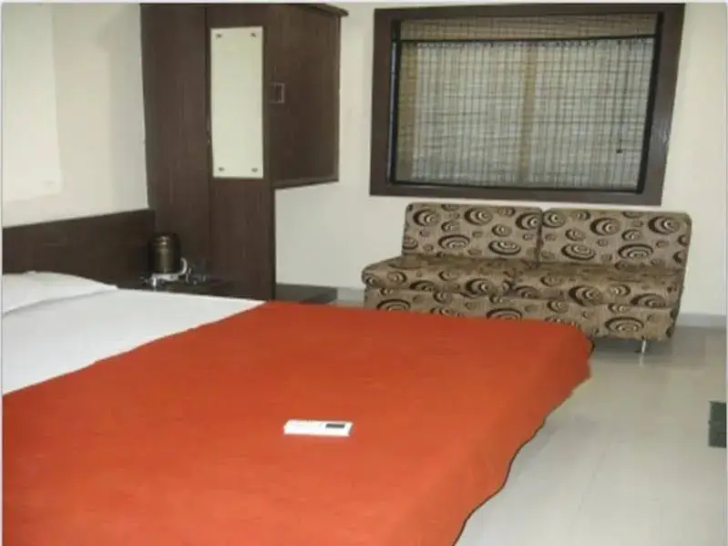 Vista Rooms at Bapu Gandhi Nagar — фото 1