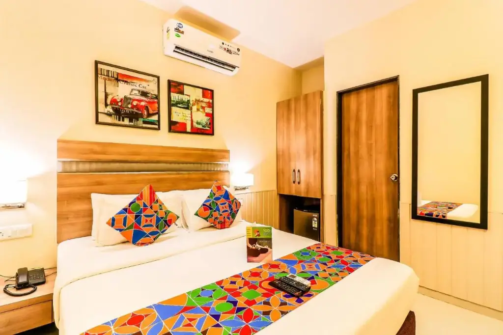 Мумбаи: FabHotel Ascot International