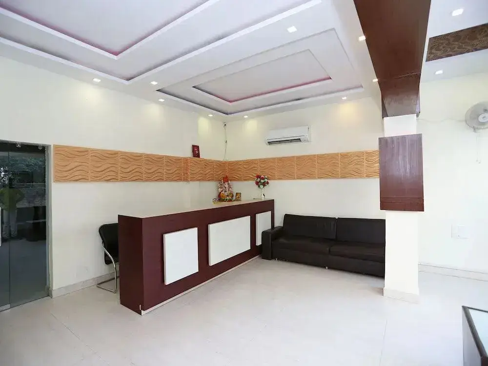 Hotel Varanasi International — фото 1