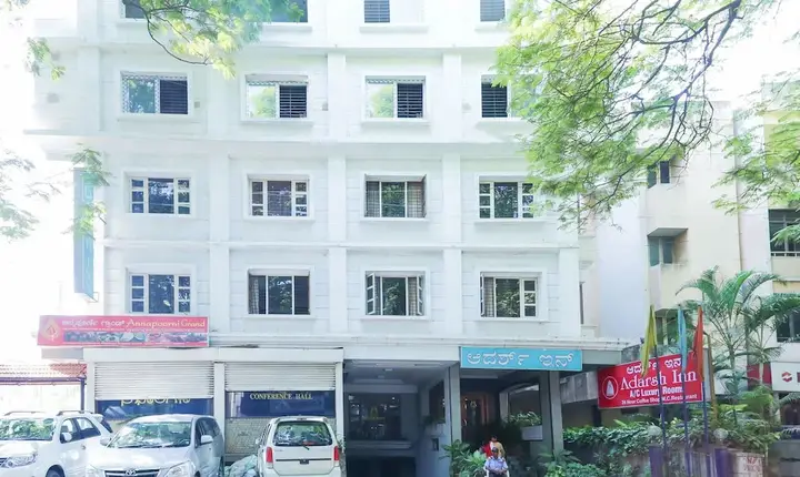 Бангалор: Hotel Adarsha Inn