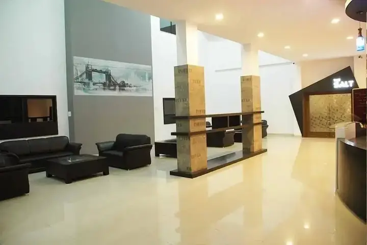 Аурангабад: Aagaman Guest House