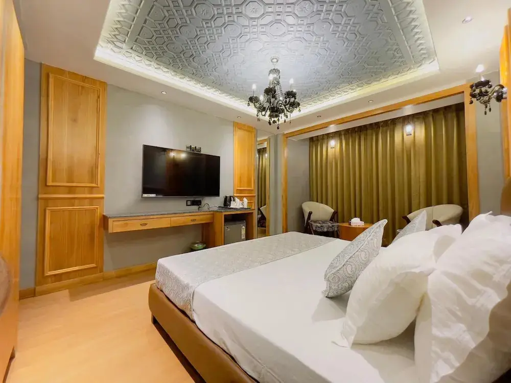 Шринагар: Hotel Paradise