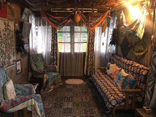 Шринагар: House Boat Yellow Submarine