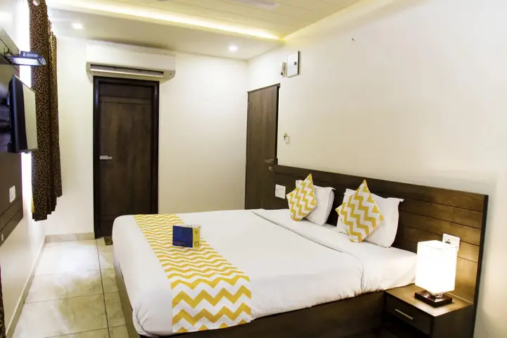 Джайпур: FabHotel Padmavati Palace
