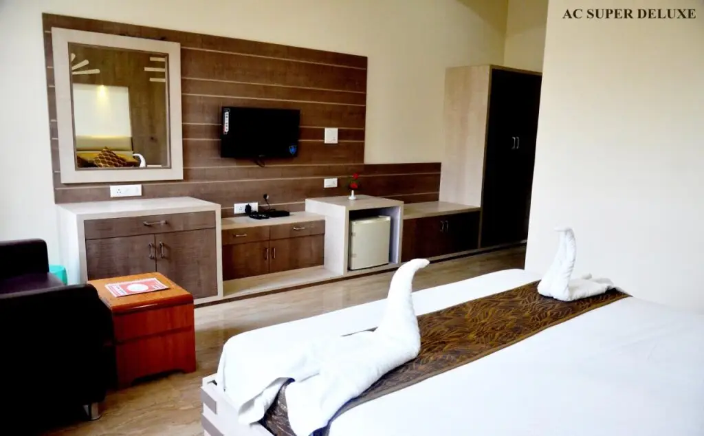 Фатехпур-Сикри: Hotel Park Regency