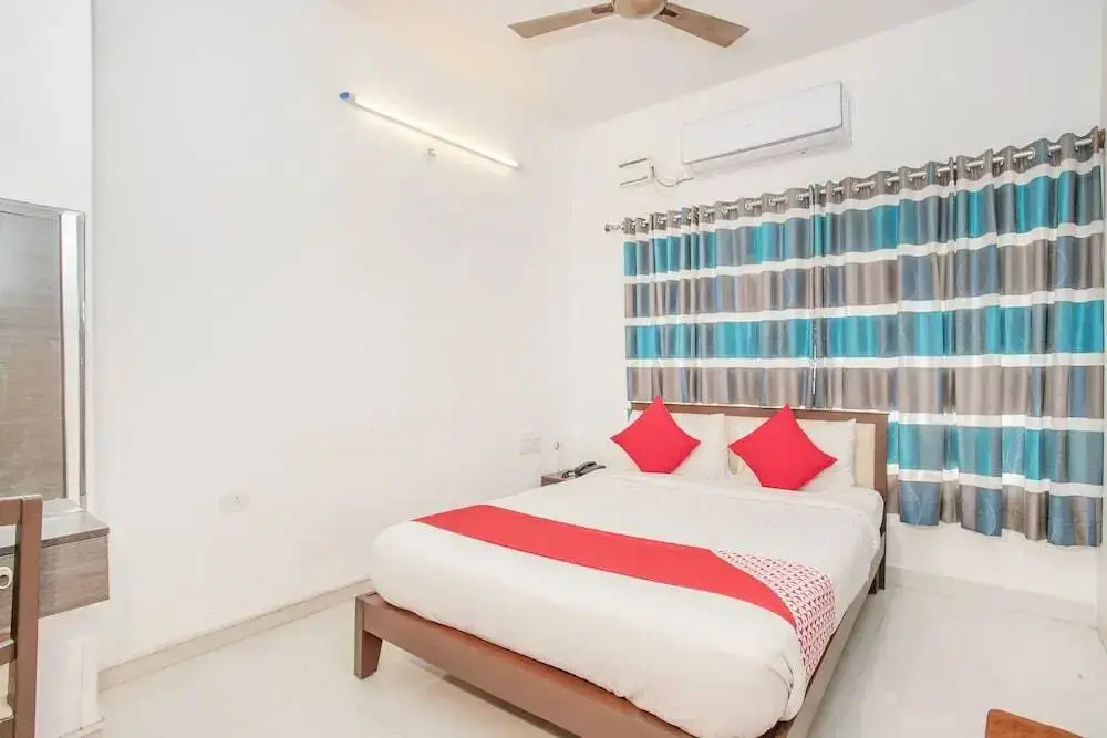Бангалор: Aashritha Suites