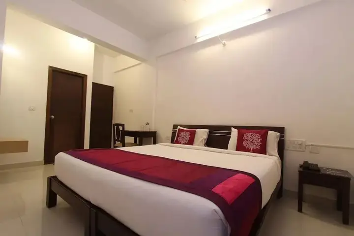 Бангалор: Aashritha Suites