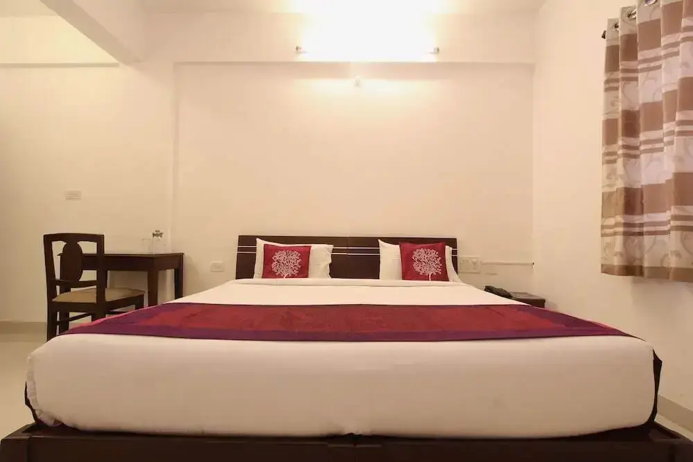 Бангалор: Aashritha Suites