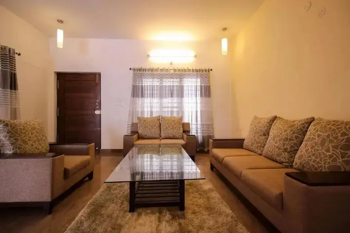 Бангалор: Aashritha Suites