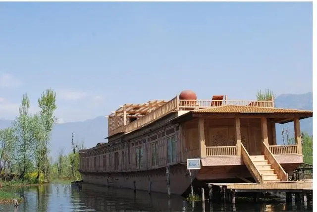Sukoon Houseboat Kashmir — фото 1