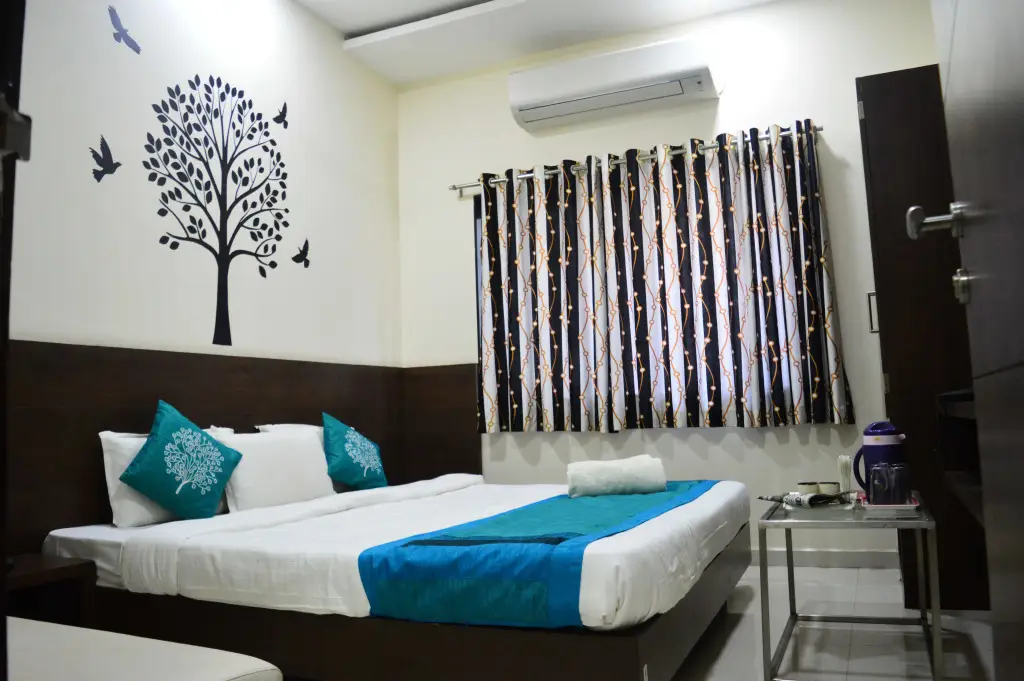 Удджайн: Hotel Satyug
