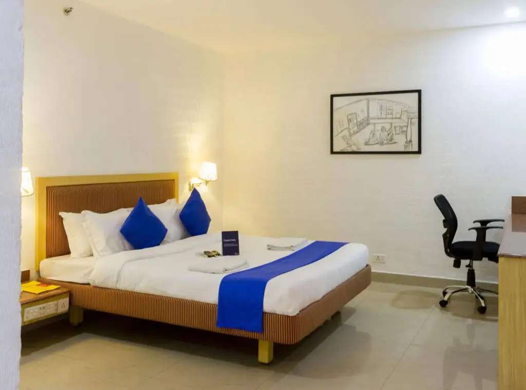 Хидерабад: FabHotel AVS Gachibowli