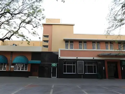 New Woodlands Hotel — фото 1