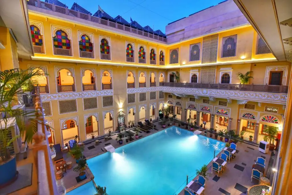 Джайпур: Nirbana Palace - A Heritage Hotel