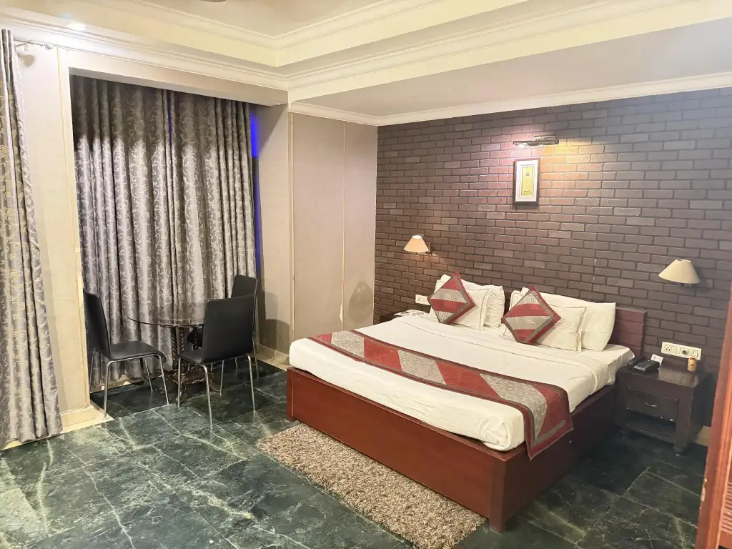 Барейлли: Hotel Diplomat Residency