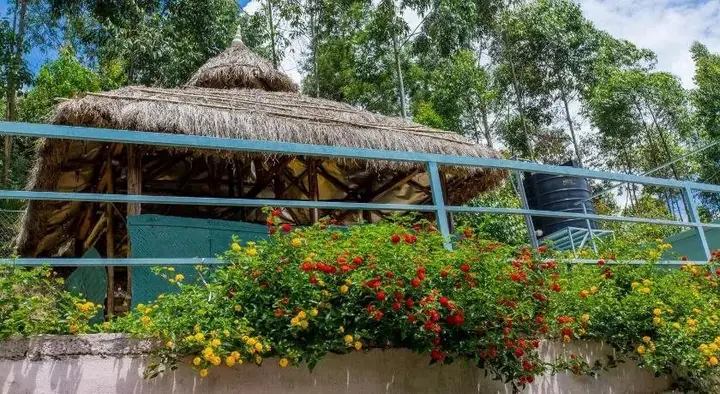 Чиннаканал: Mountain Hut Resorts