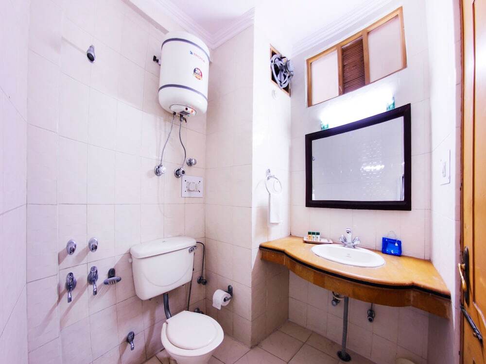 Куфри: Golf Links Resort by OYO Rooms