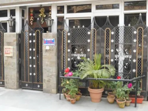 Нью-Дели: Delhi Expats Guest Home